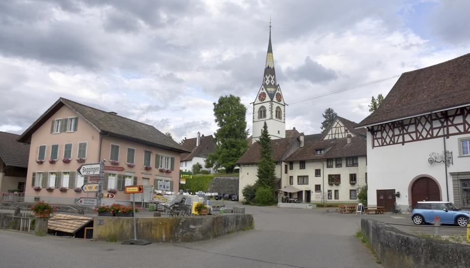Dorfzentrum Schleitheim mit Kirche